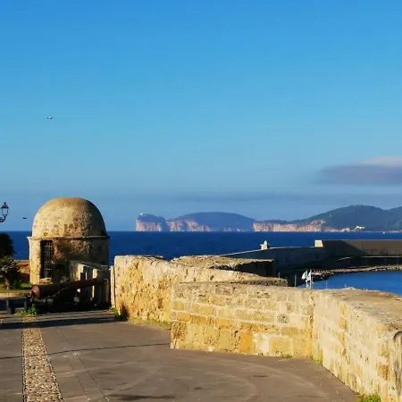 Royal Sea View Apartment Alghero