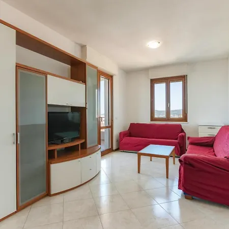 Apartment Royal Sea View