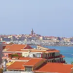 Royal Sea View דירה