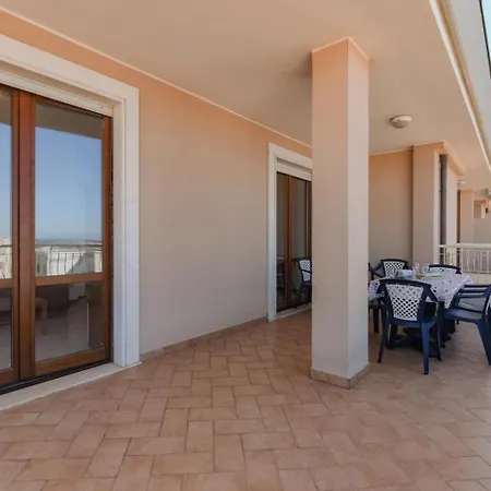 Royal Sea View Apartment Alghero